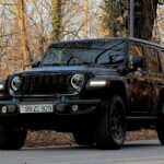 Looking to rent a Jeep Wrangler 2023 in Baku? Discover great prices, instant booking, and top service.
