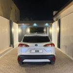 هل تبحث عن استئجار سيارة Toyota Corolla Cross 2025 في باكو؟ احجز الآن بسهولة وبأفضل الأسعار.