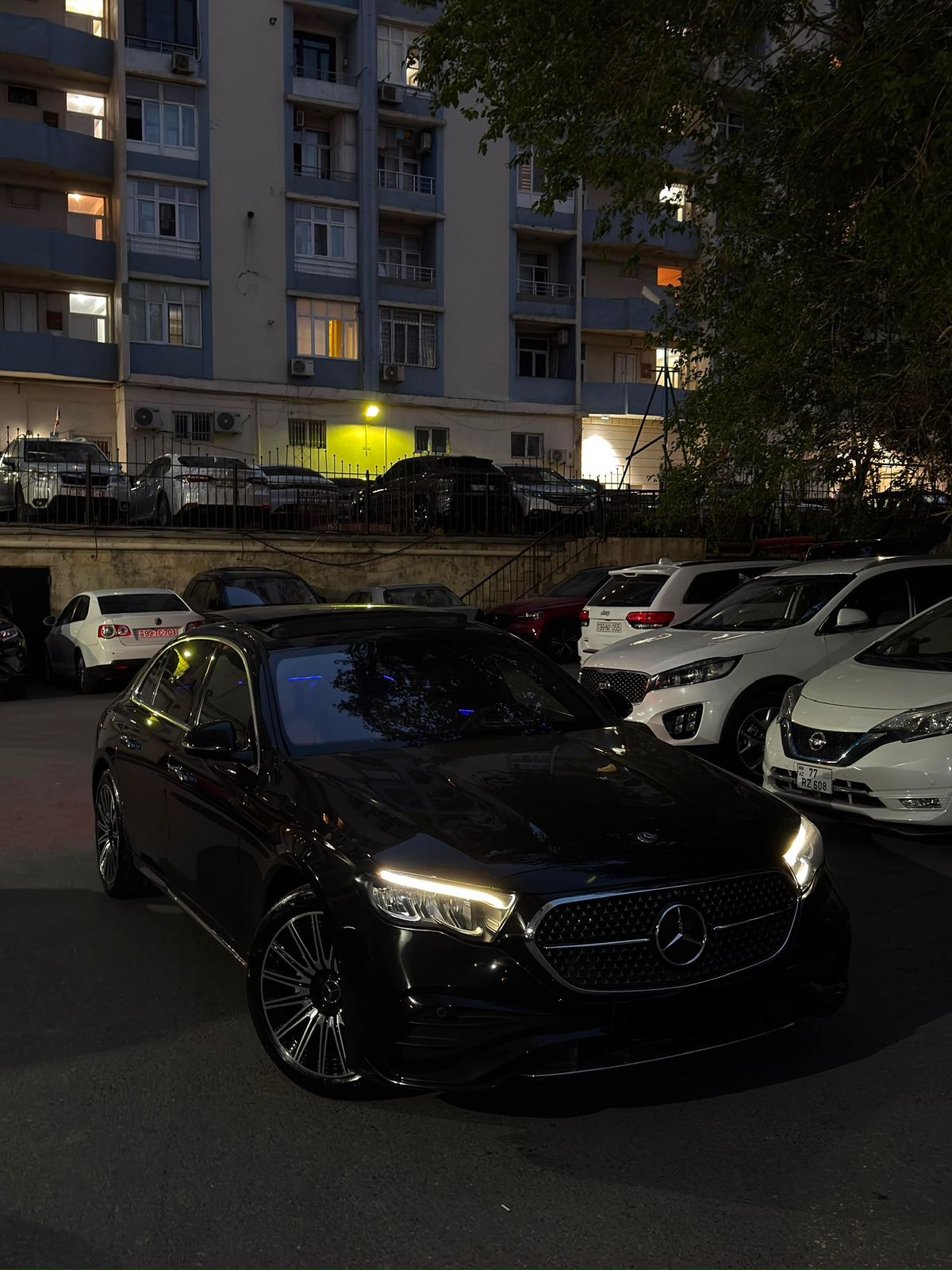Rent a car Baku Mercedes Benz E-class (Long) 2025